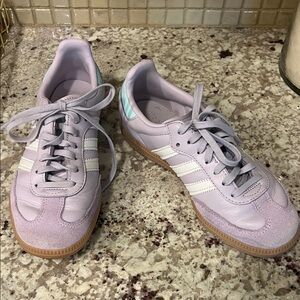 Adidas Sz 4.5 Big Kids Girls Lavender/Mint Samba Shoes